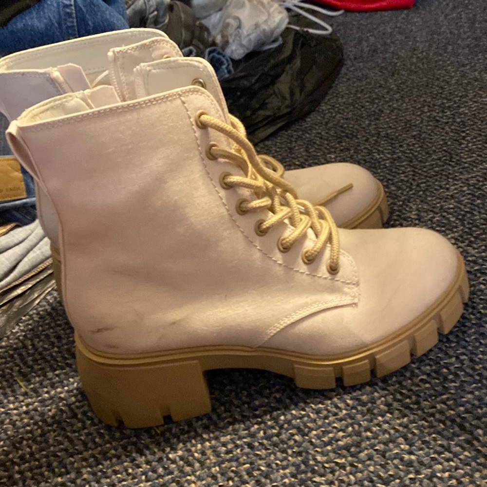 target heeled boots